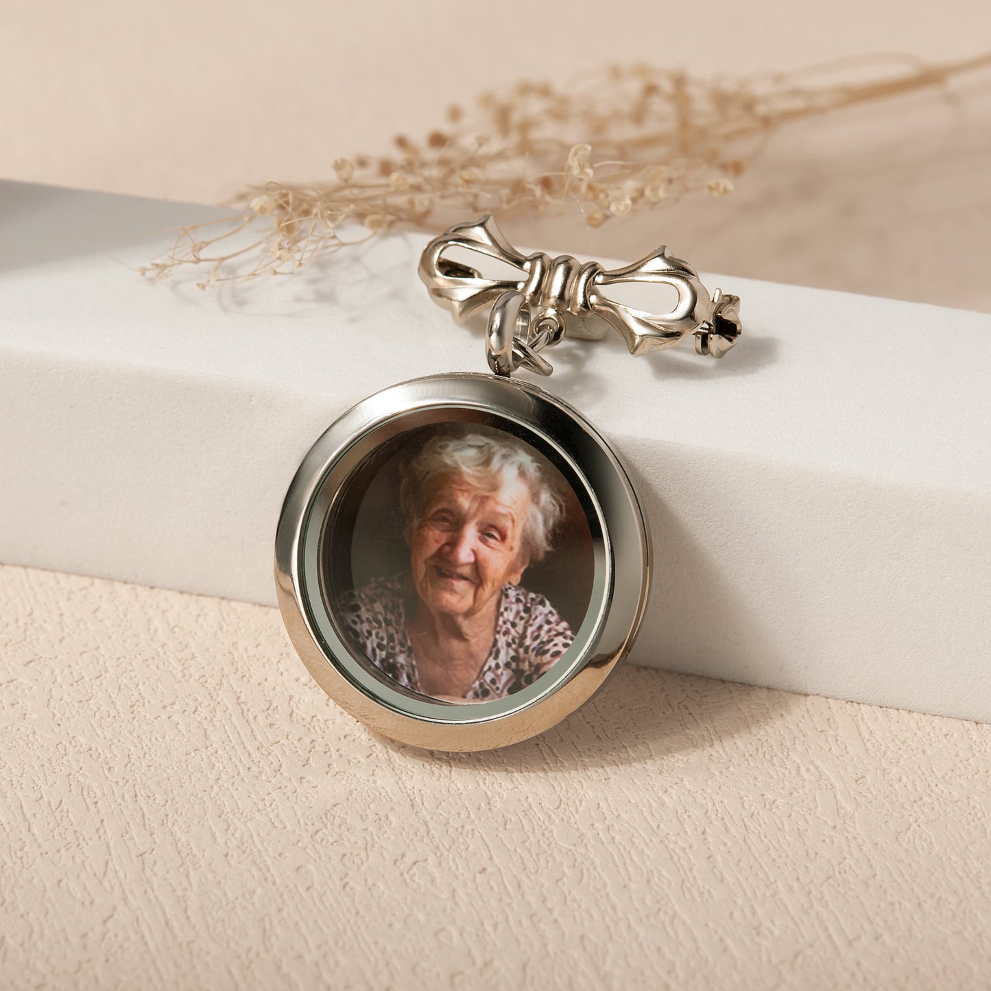 Custom Memorial Photo Locket Pin