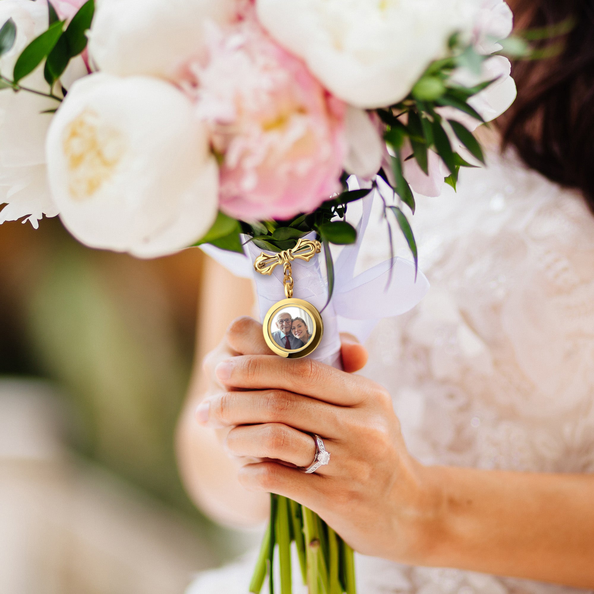 Glass Photo Locket Wedding Lapel Pin – Anavia Jewelry & Gift