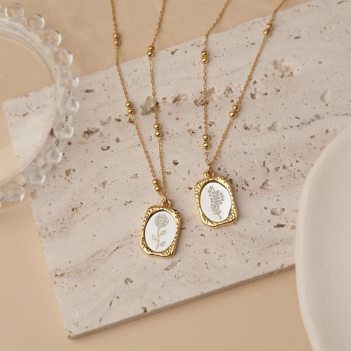 "To my Beautiful Mother" Vintage Mirror Birth Flower Necklace
