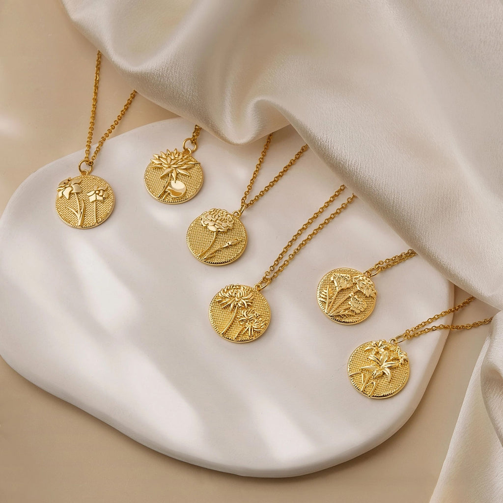 "To My Beautiful Mom" 3D Birth Flower Necklace