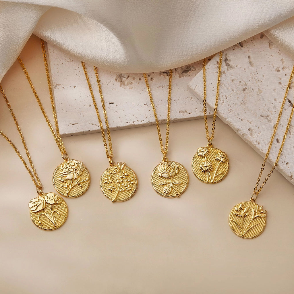 "To My Beautiful Mom" 3D Birth Flower Necklace