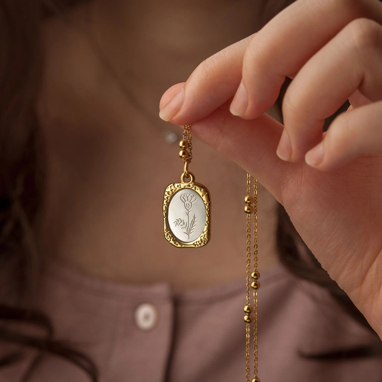 "To my Beautiful Mother" Vintage Mirror Birth Flower Necklace