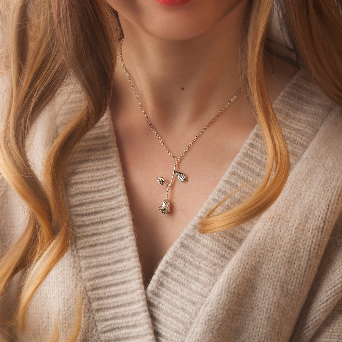 Rose Necklace