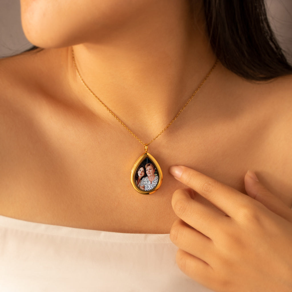 Teardrop Glass Photo Locket Necklace