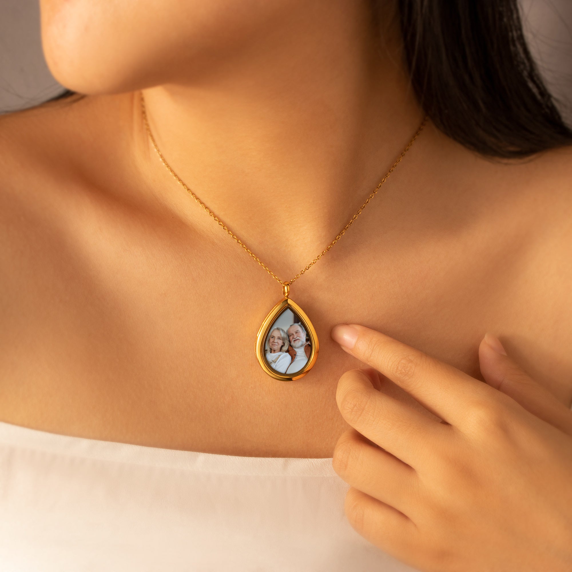 Teardrop Glass Photo Locket Necklace