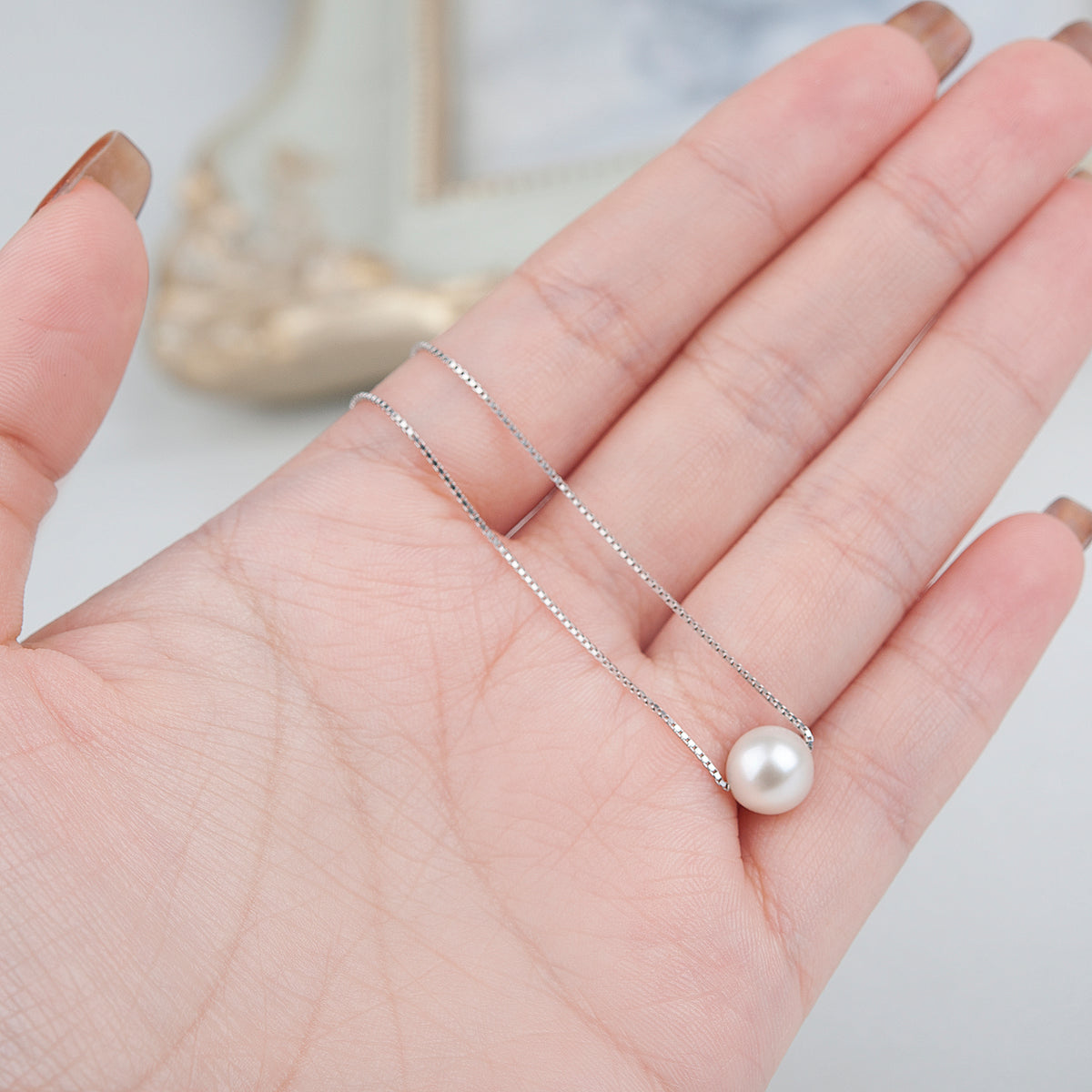 Custom Pearl Necklace with White Floral Card Necklace