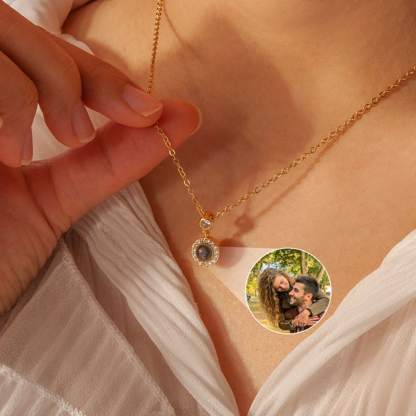 Round Photo Projection Necklace