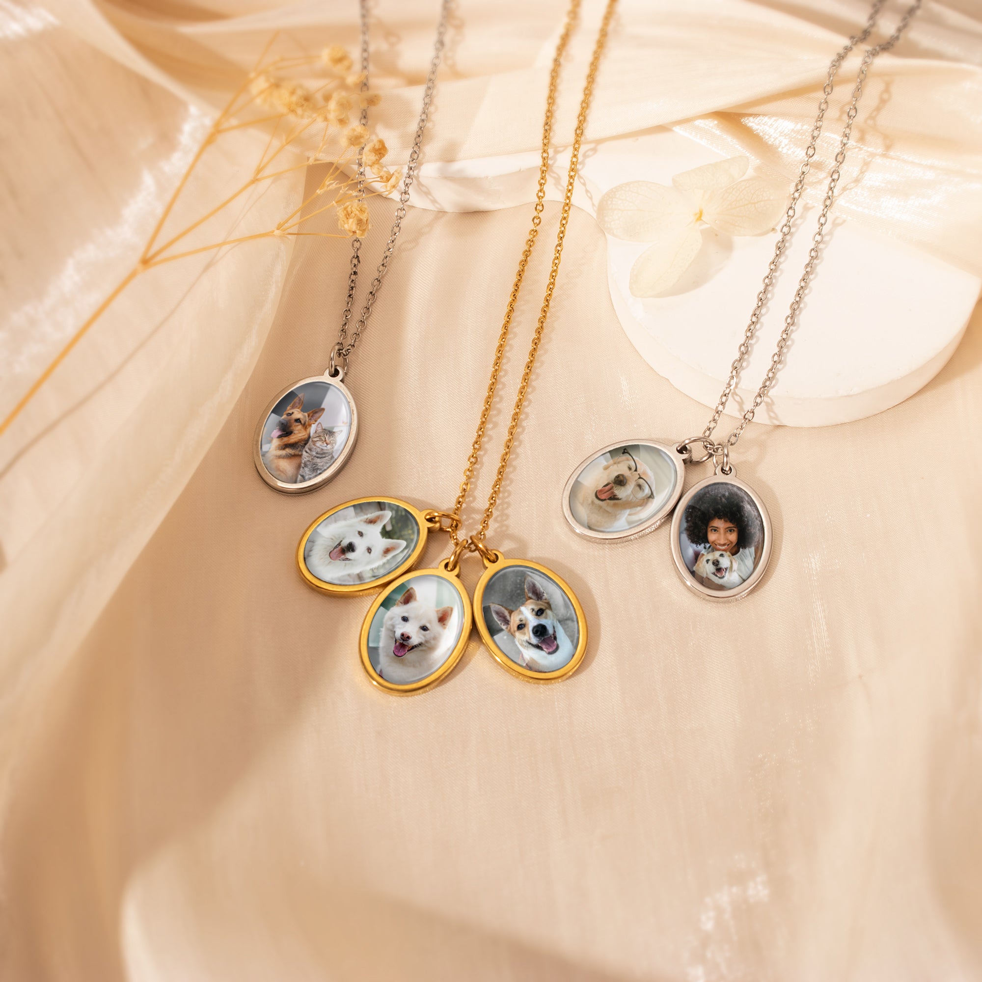 Oval Pet Photo Necklace with Glass Dome Cab