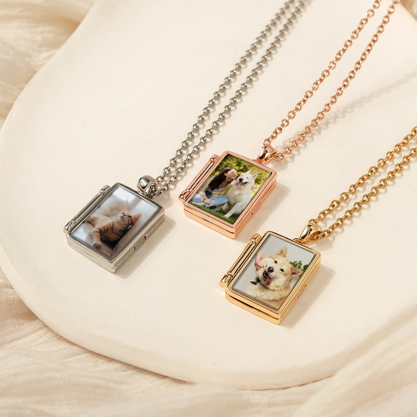 Personalized Pet Picture Locket-Style Picture Necklace