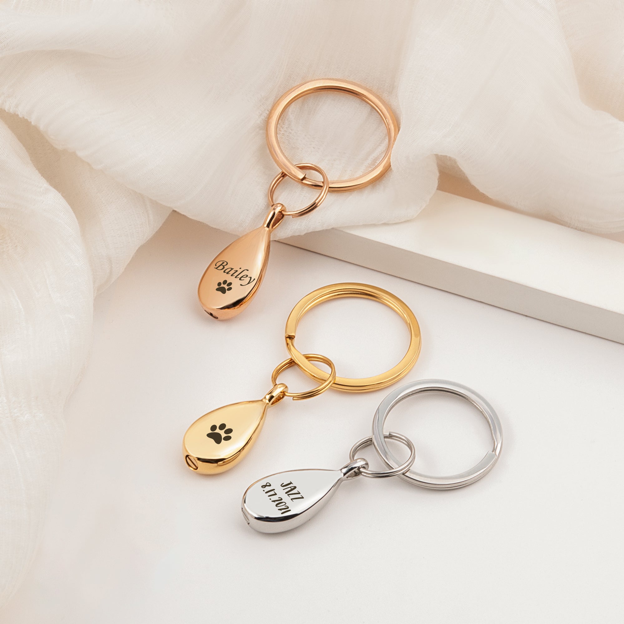 Teardrop Pet Portrait Memorial Ashes Holder Key Chain