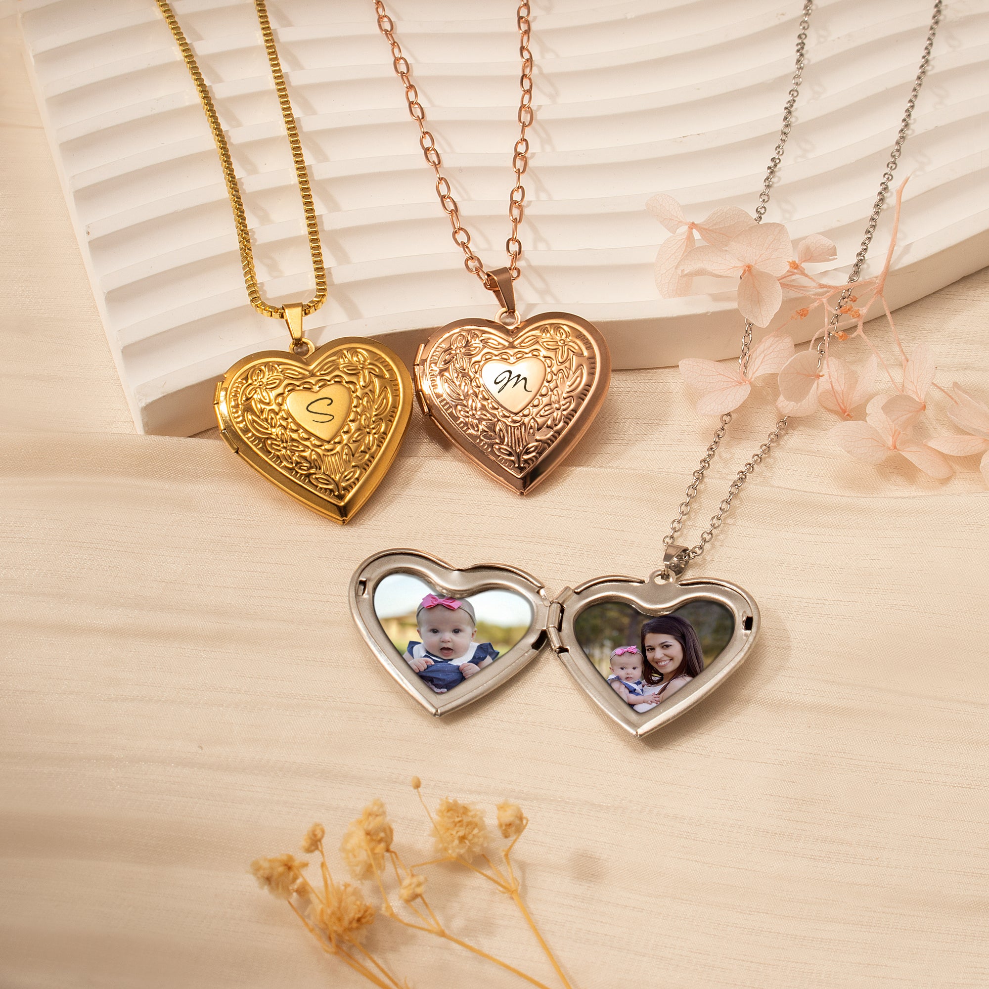 Raise Heart Photo Heart Locket Necklace