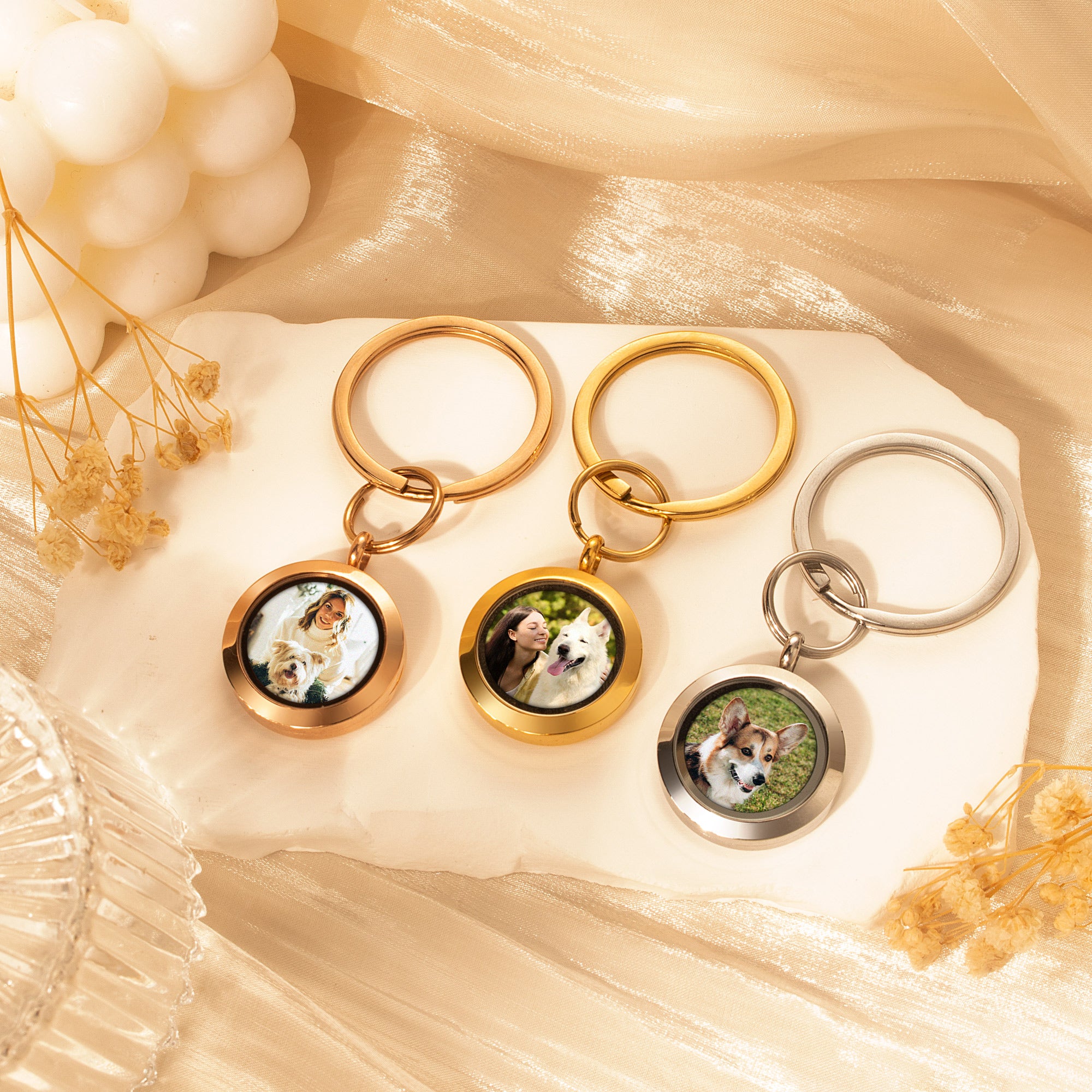 Round Photo Locket Pet Memorial Keychain