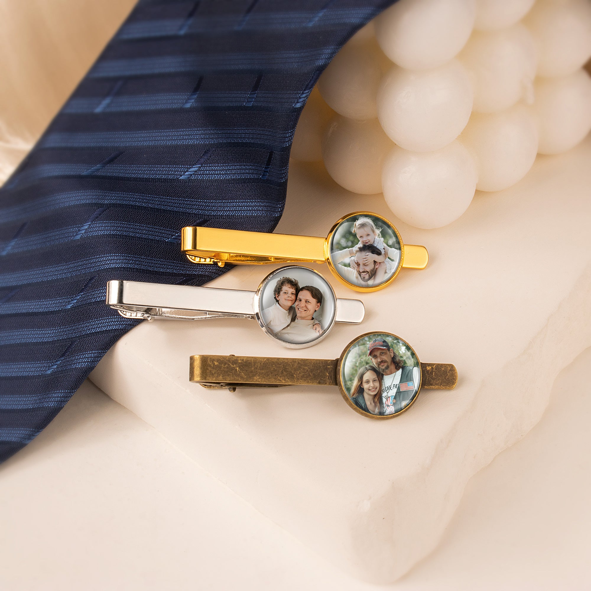 Round Tie Clip with Glass Dome Cab