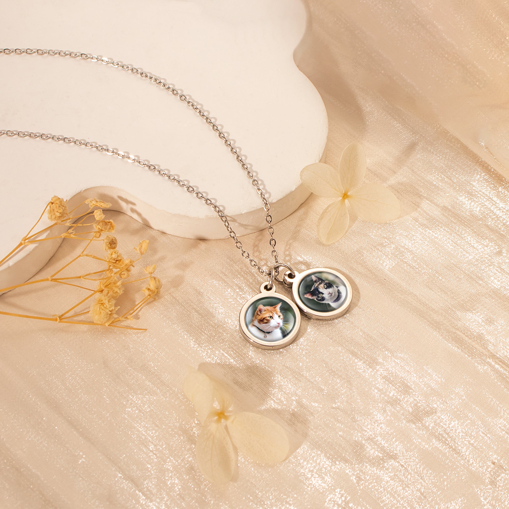 Round Pet Photo Necklace with Glass Dome Cab