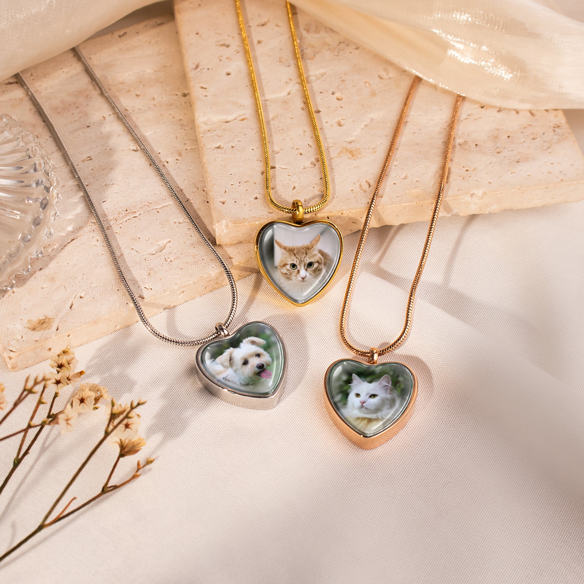 Heart Pet Memorial Ashes Holder Necklace with Photo