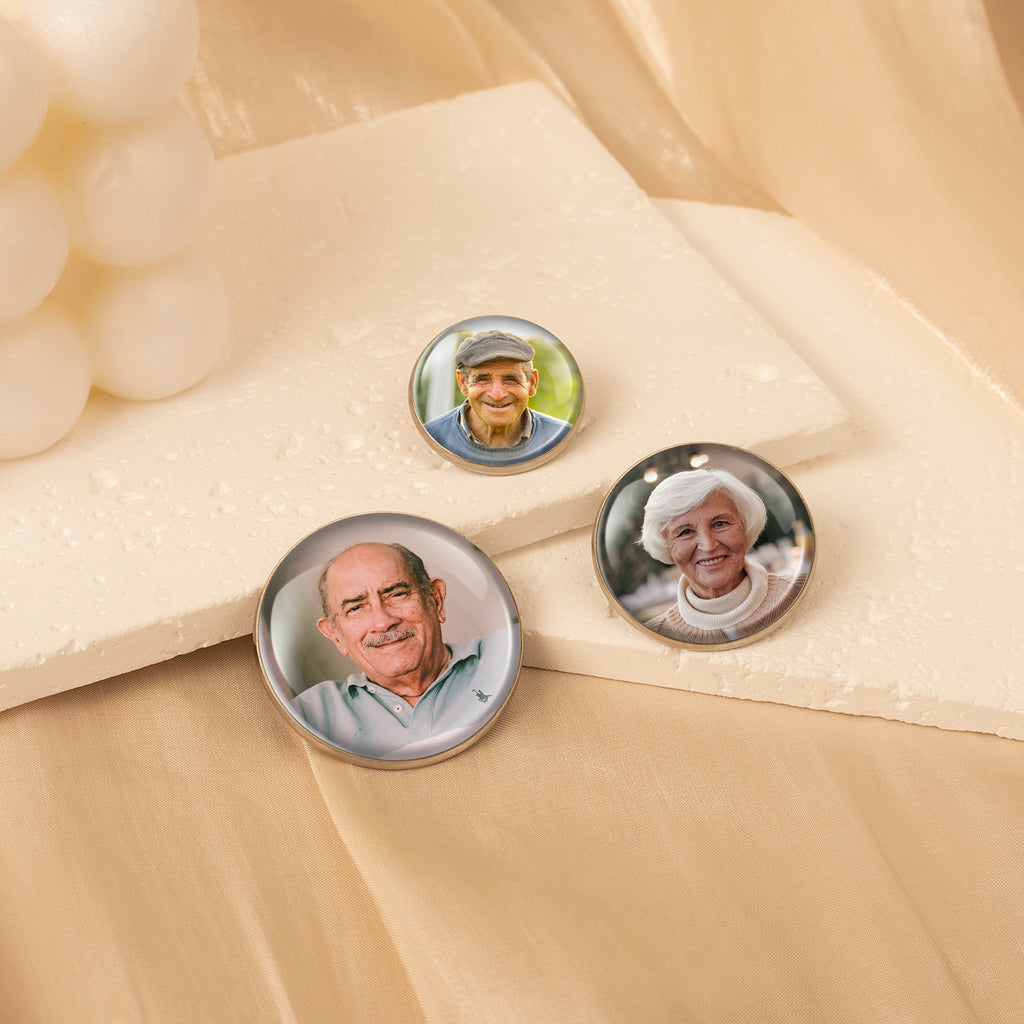 Custom Round Photo Pin