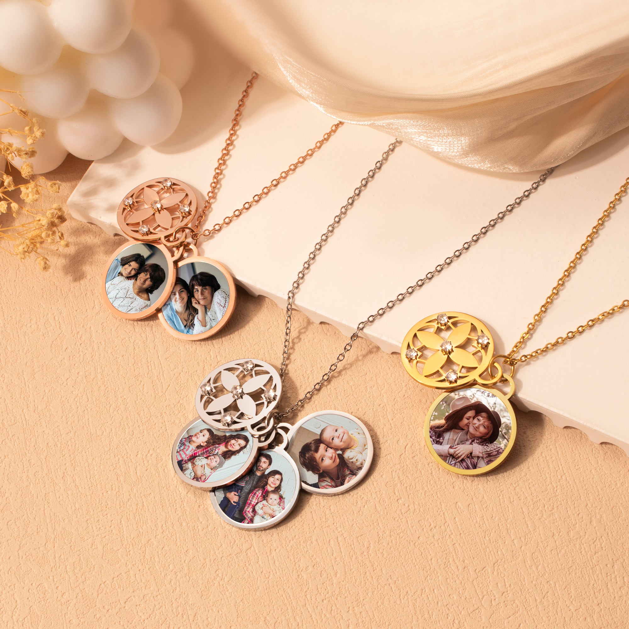Four Leaf Photo Necklace