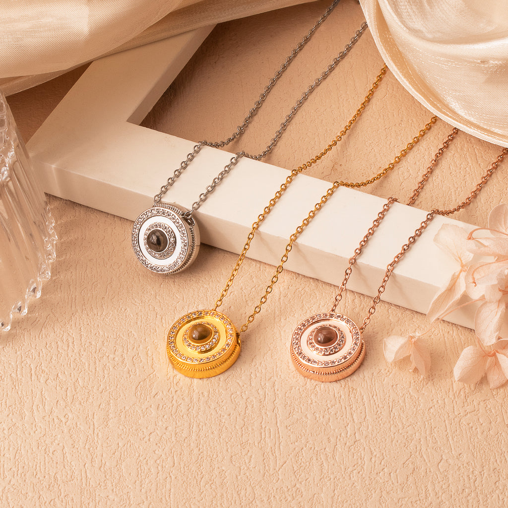 Round Photo Projection Necklace