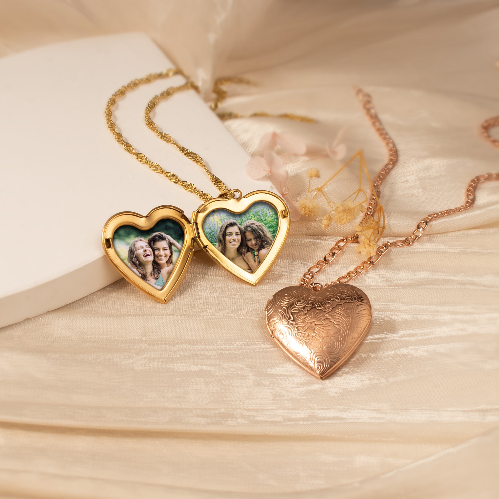 Custom Wave Photo Heart Locket