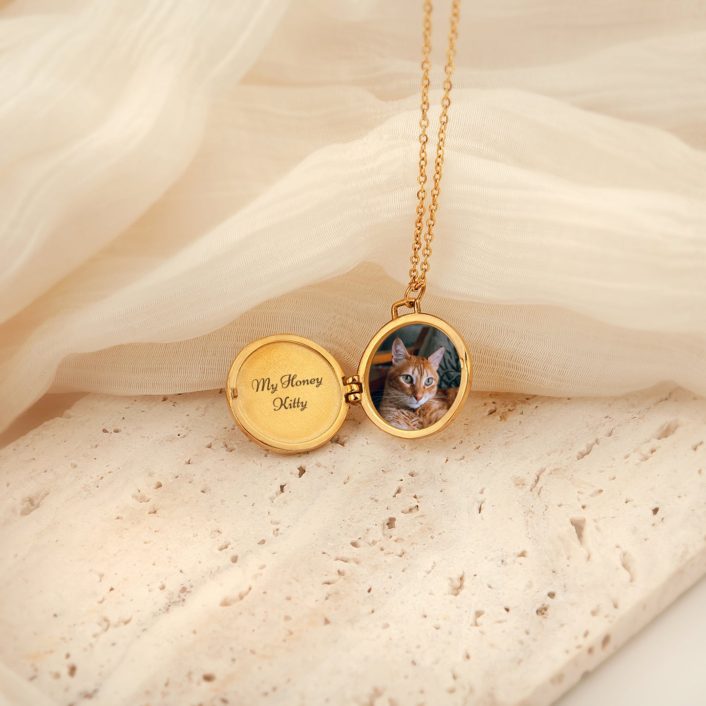 Pearl Photo Locket Necklace