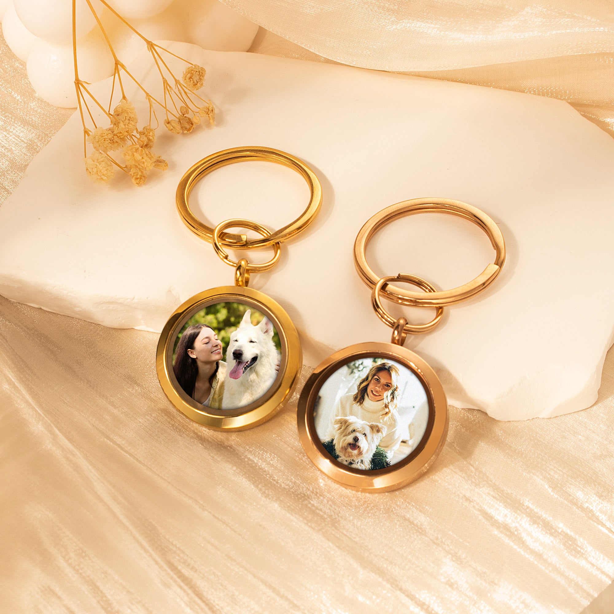 Round Photo Locket Pet Memorial Keychain