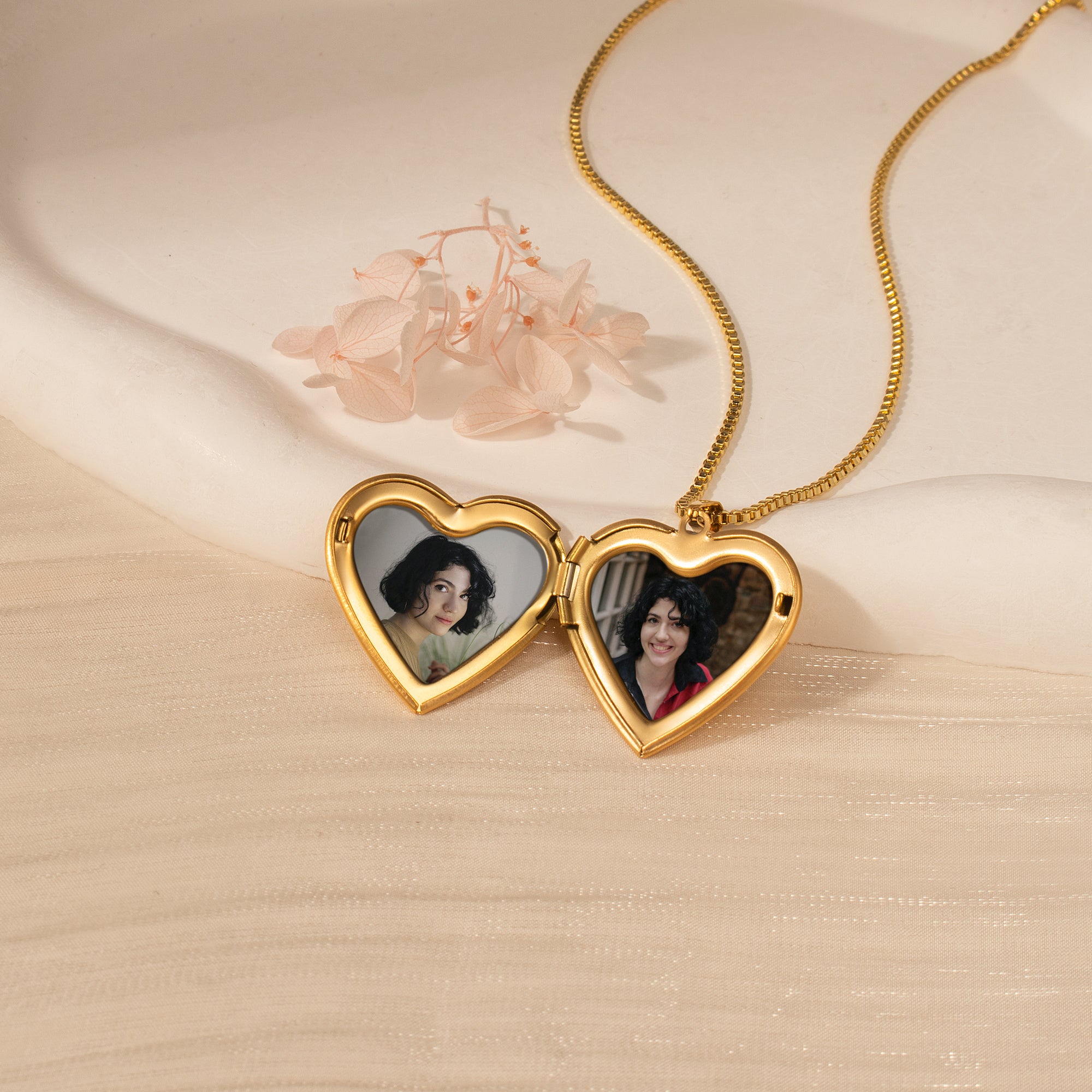 Raise Heart Photo Heart Locket Necklace