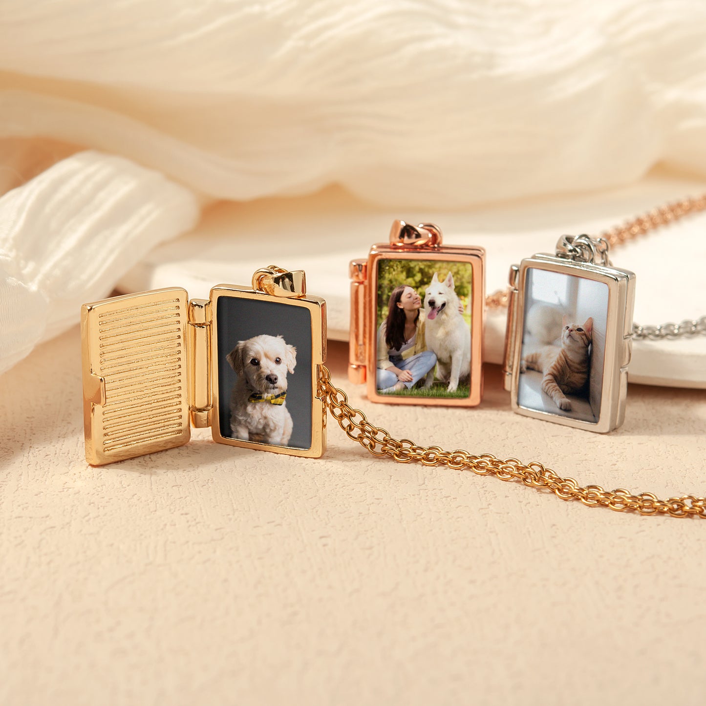 Personalized Pet Picture Locket-Style Picture Necklace