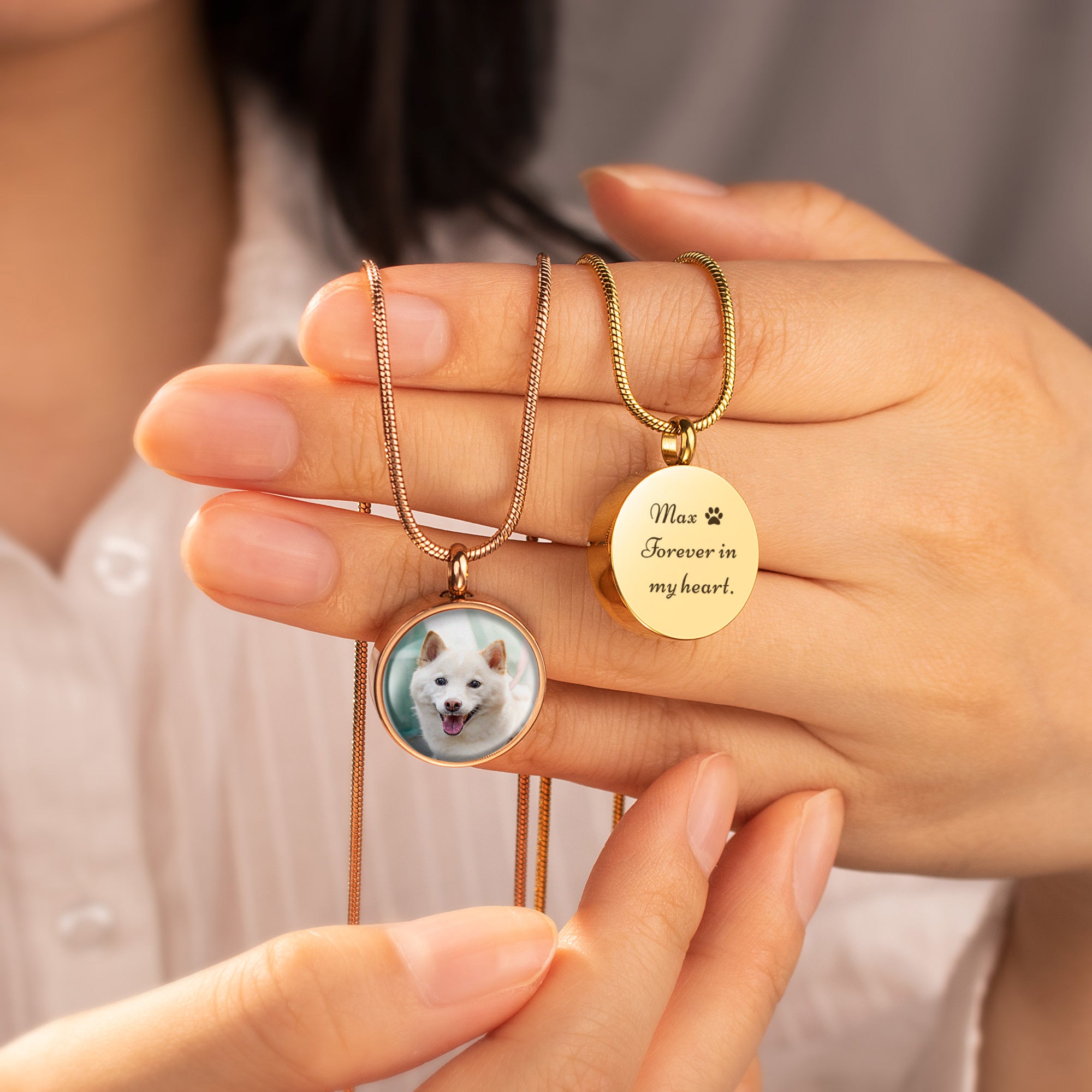 Round Pet Memorial Ashes Holder Necklace with Photo