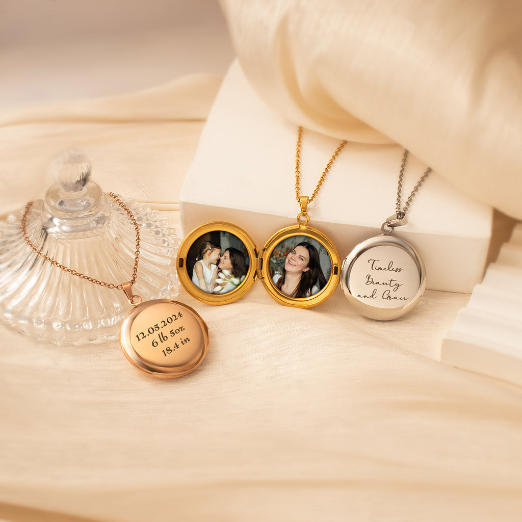 Round Photo Locket Necklace