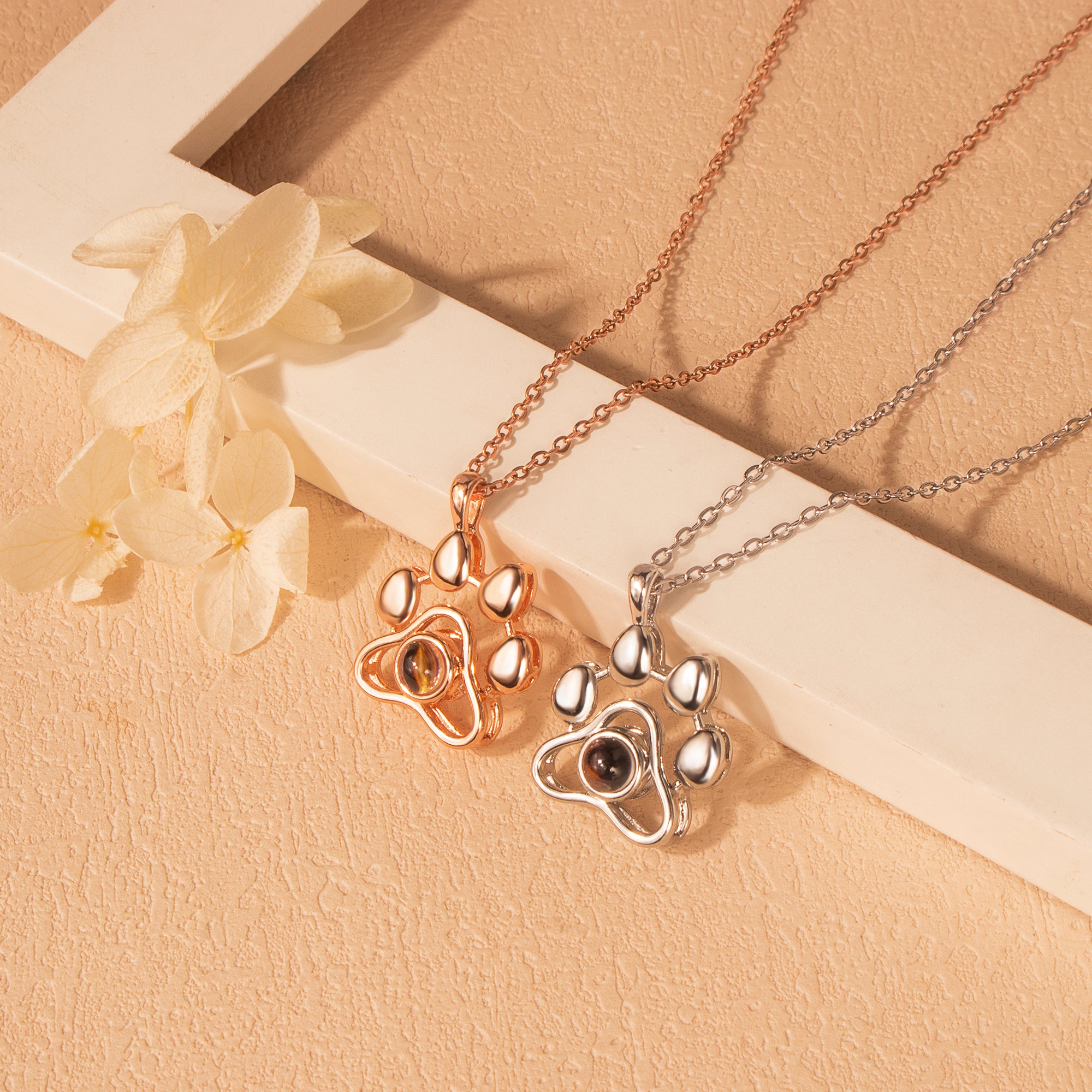 Paw Print Photo Photo Projection Necklace