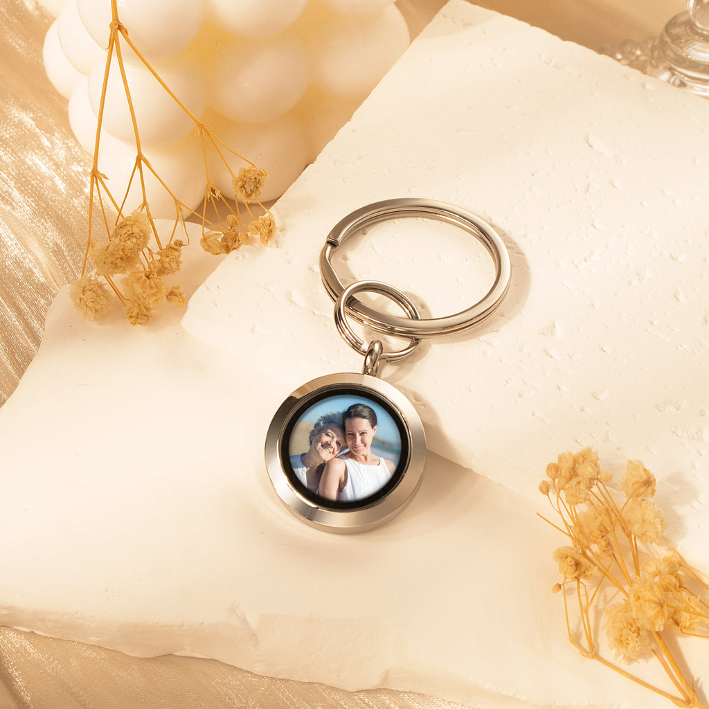 Round Photo Locket Memorial Keychain