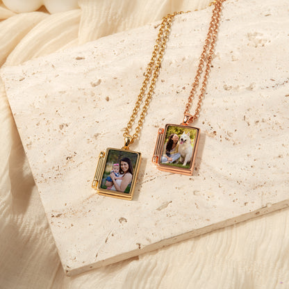 Personalized Family Photo Memries Locket-Style Necklace