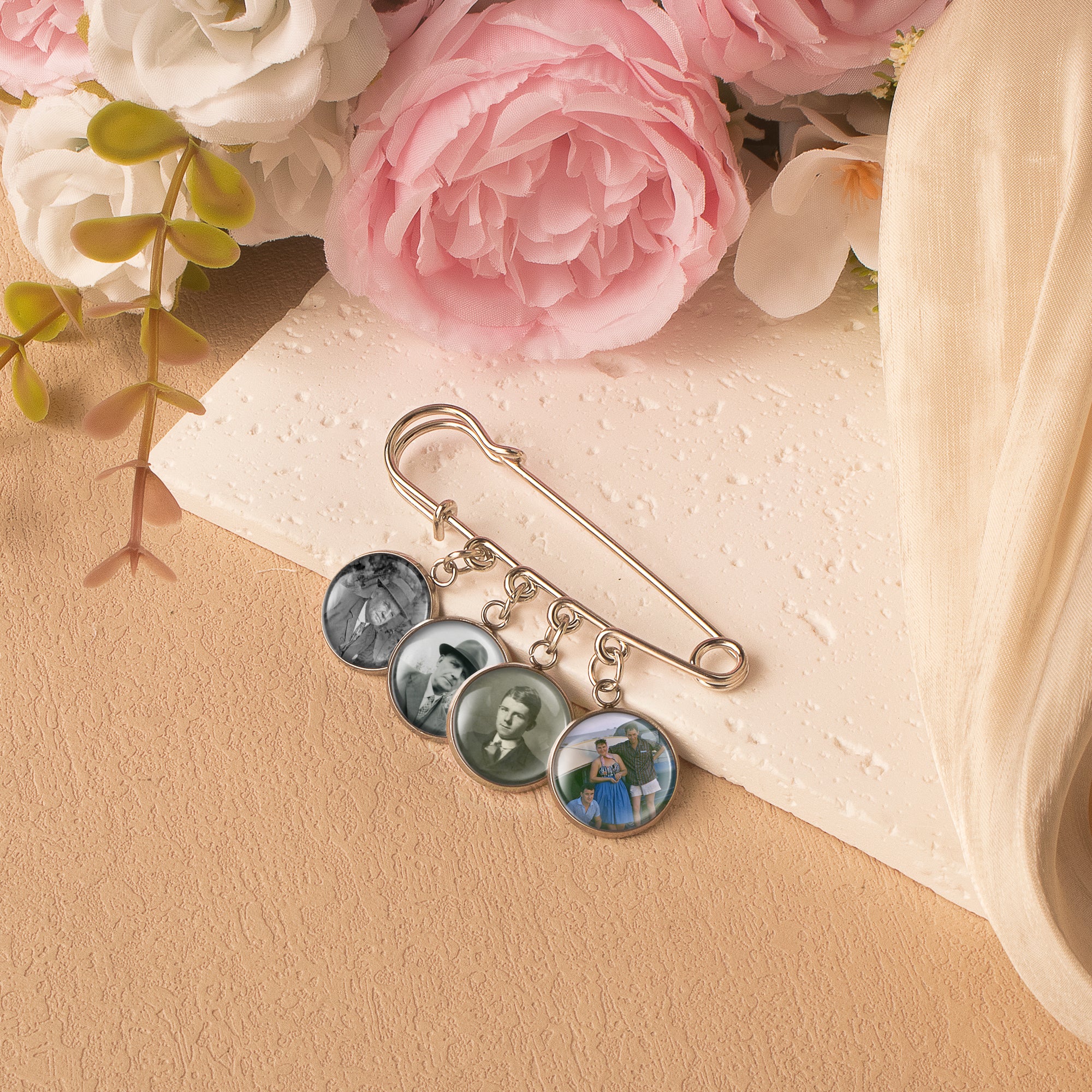 Photo Wedding Brooch