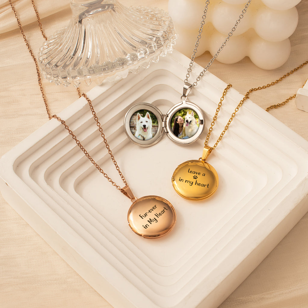 Round Photo Locket Necklace
