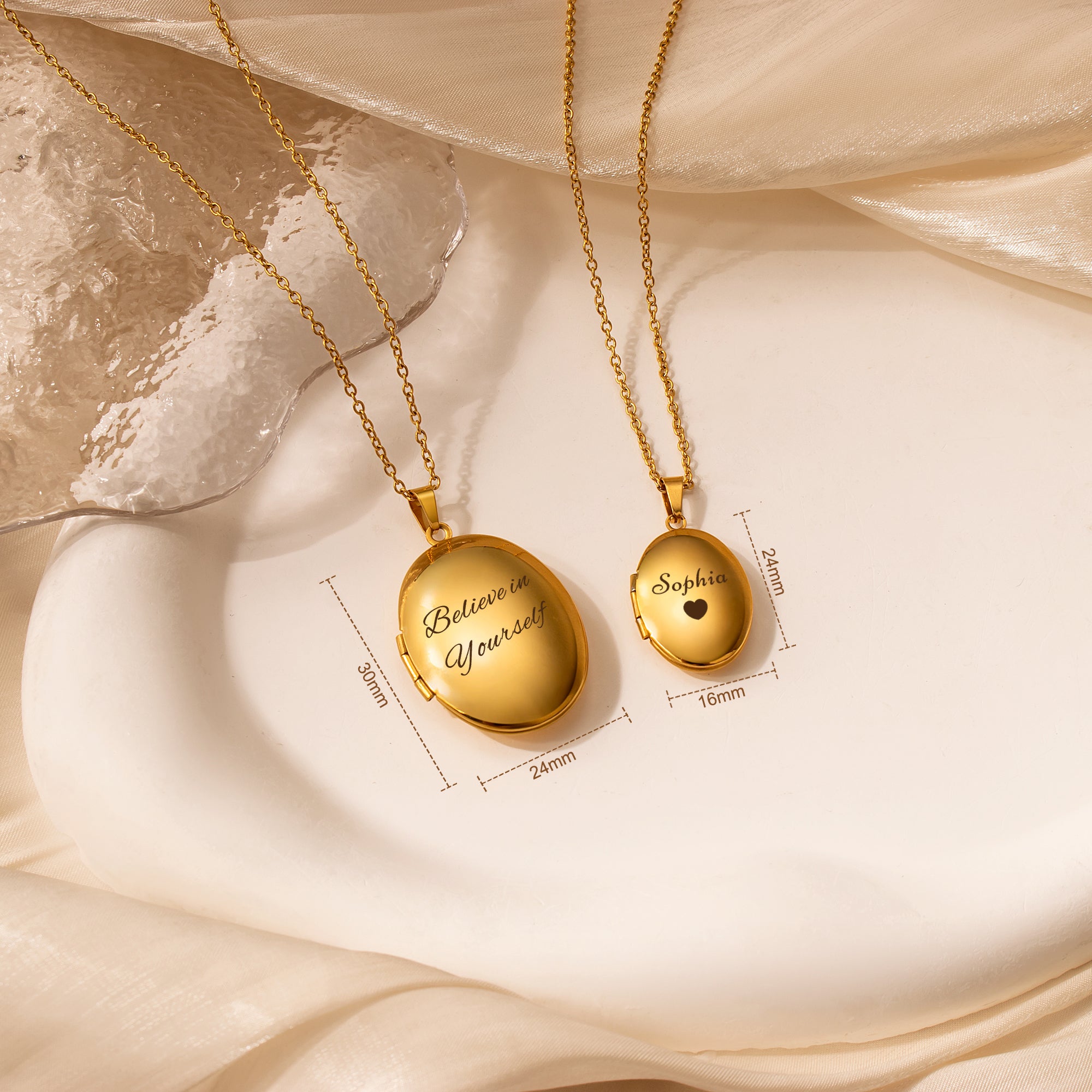 Oval Photo Locket Necklace