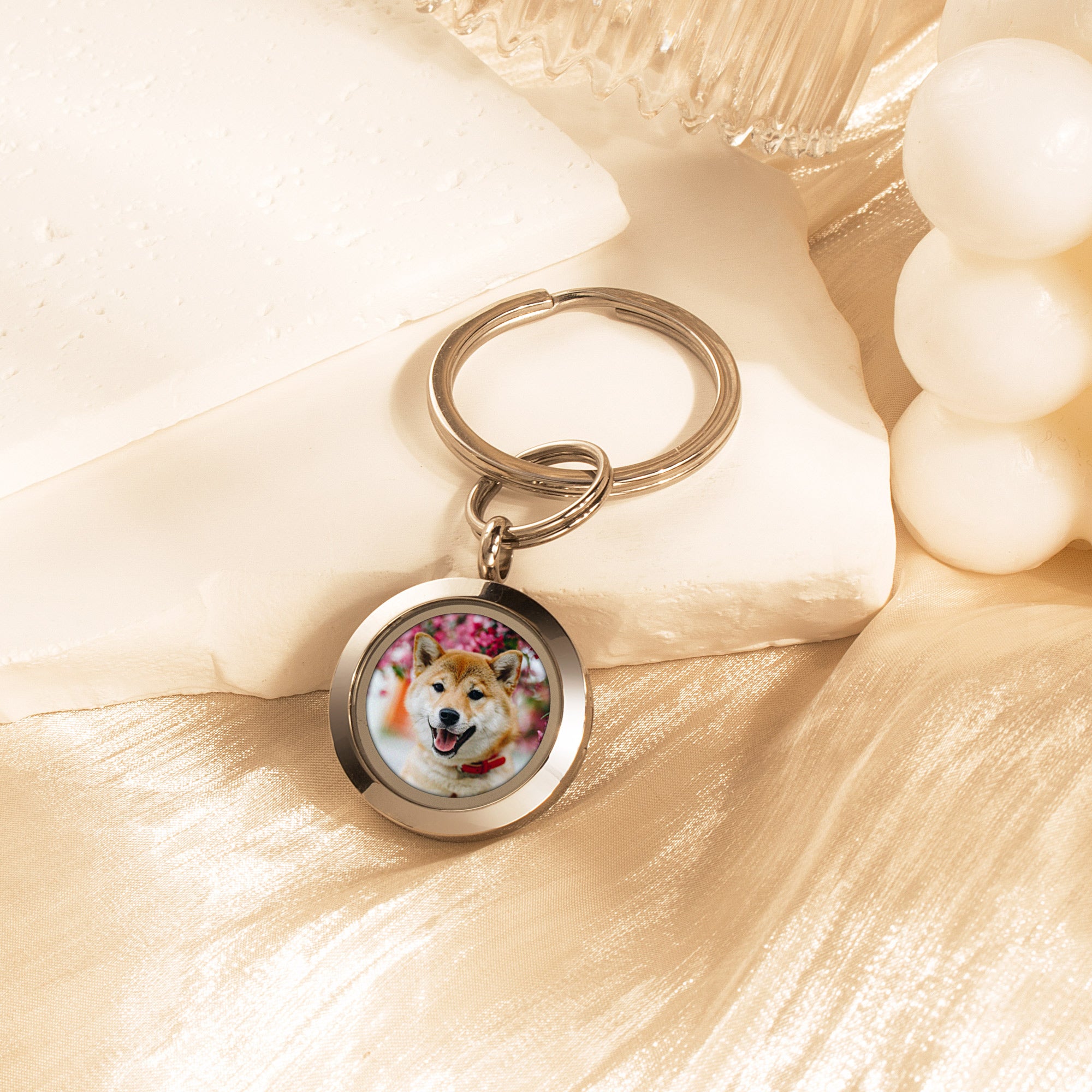 Round Photo Locket Pet Memorial Keychain
