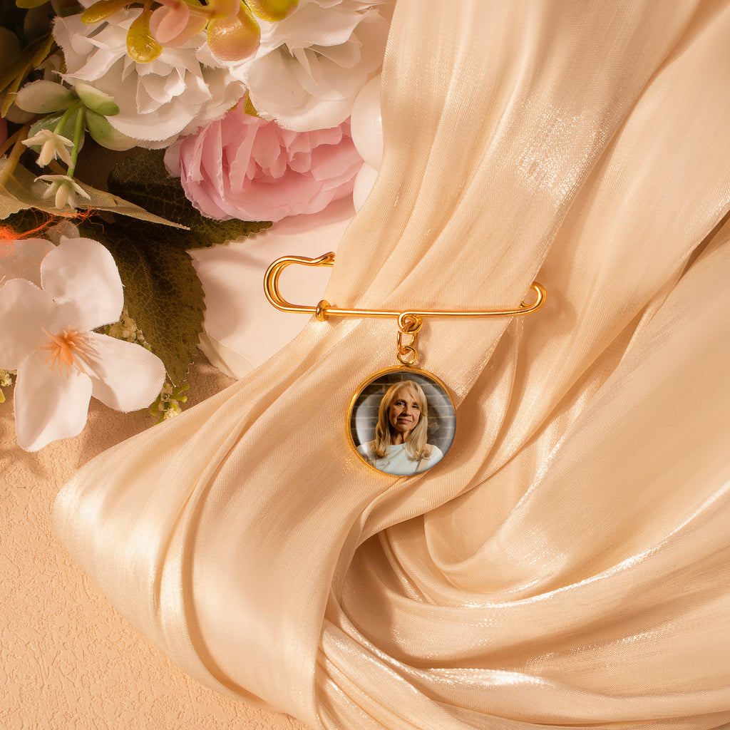 Vertical Wedding Round Photo Brooch Pin
