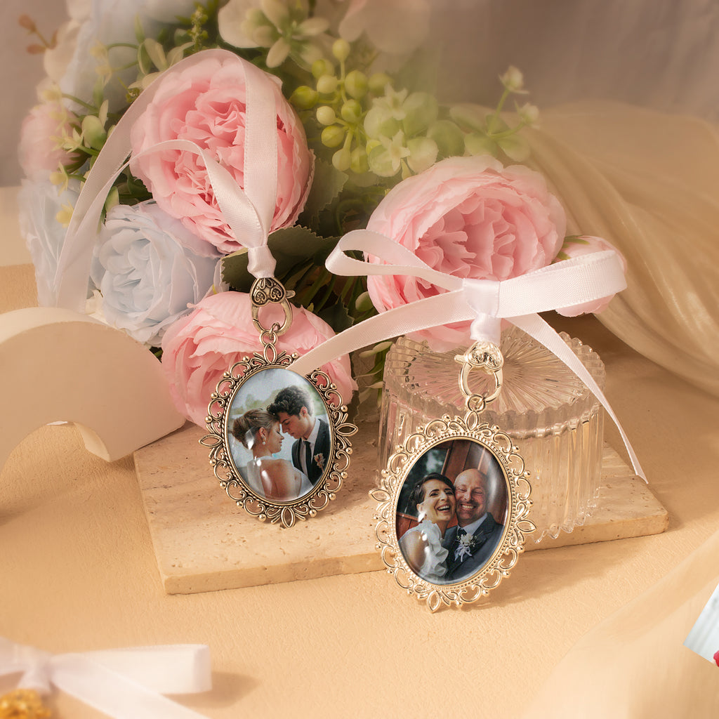 Reversible Wedding Photo Ribbon Brooch