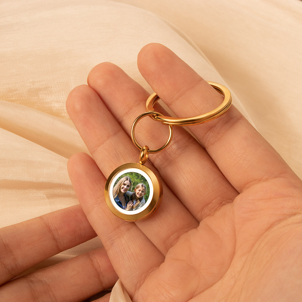 Round Photo Locket Keychain