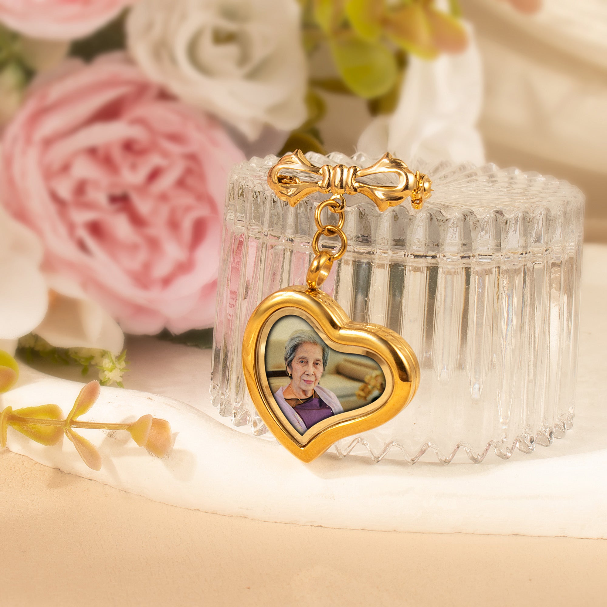 Glass Sideways Heart Wedding Photo Locket Brooch Pin
