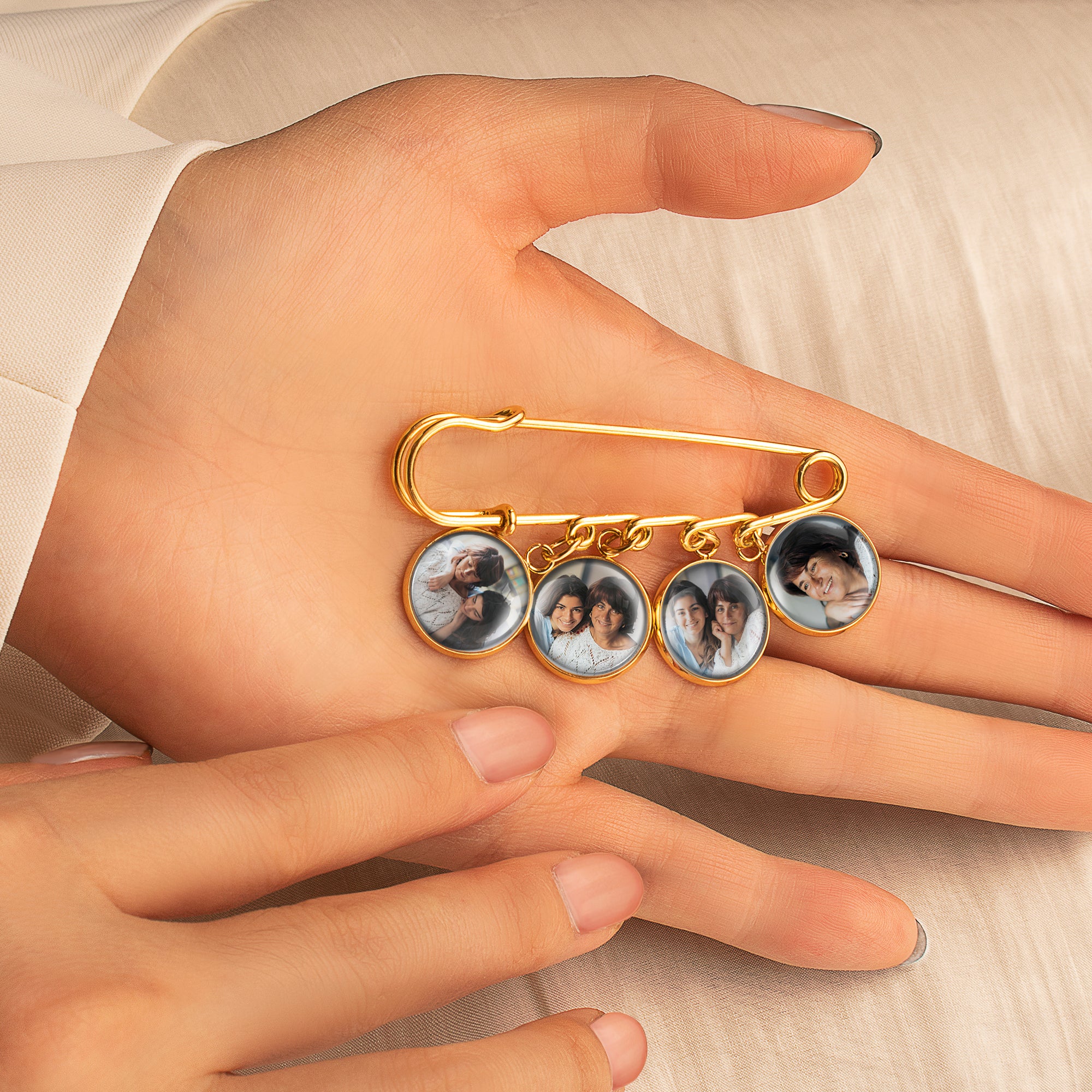 Photo Wedding Brooch