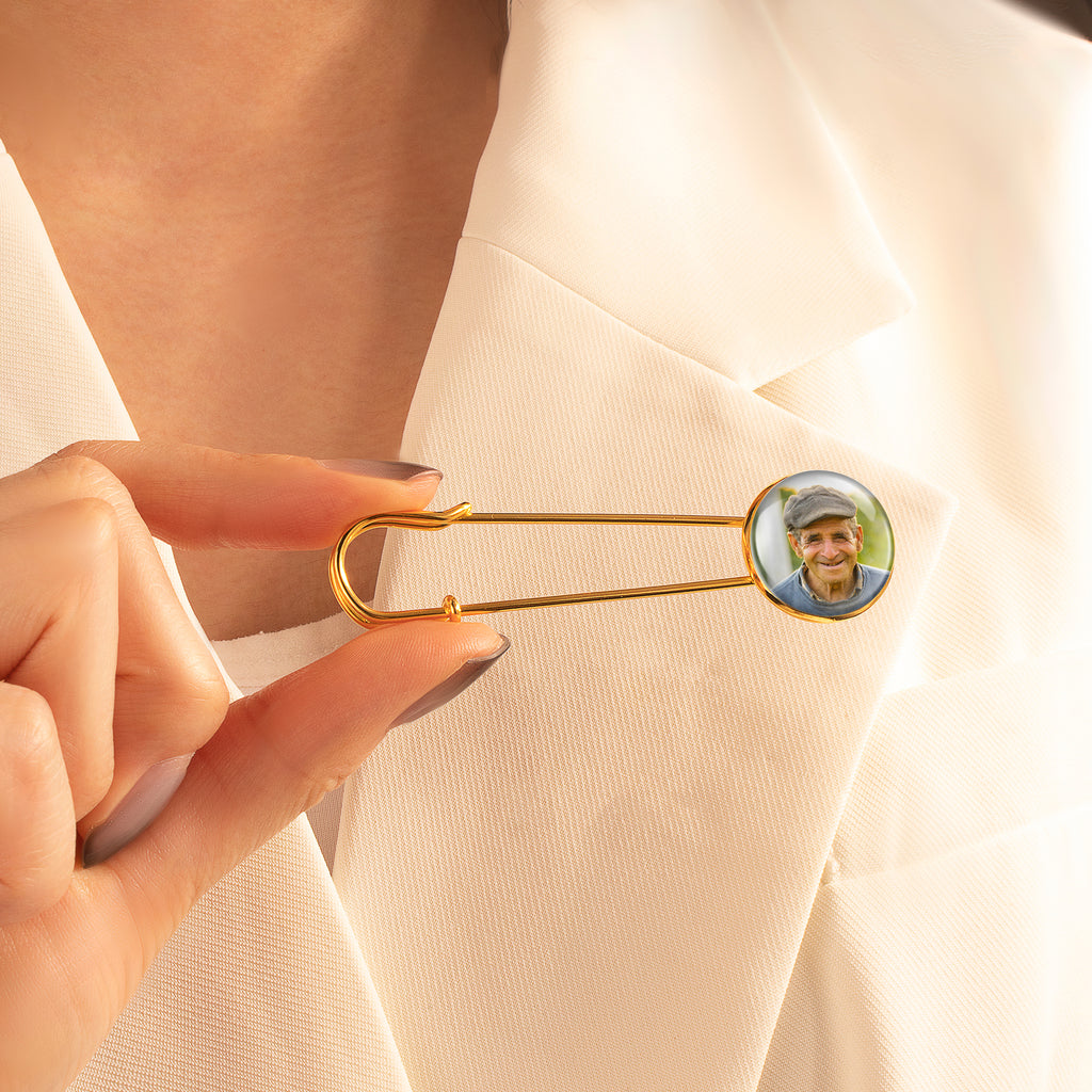 Round Wedding Photo Charm Pin Brooch