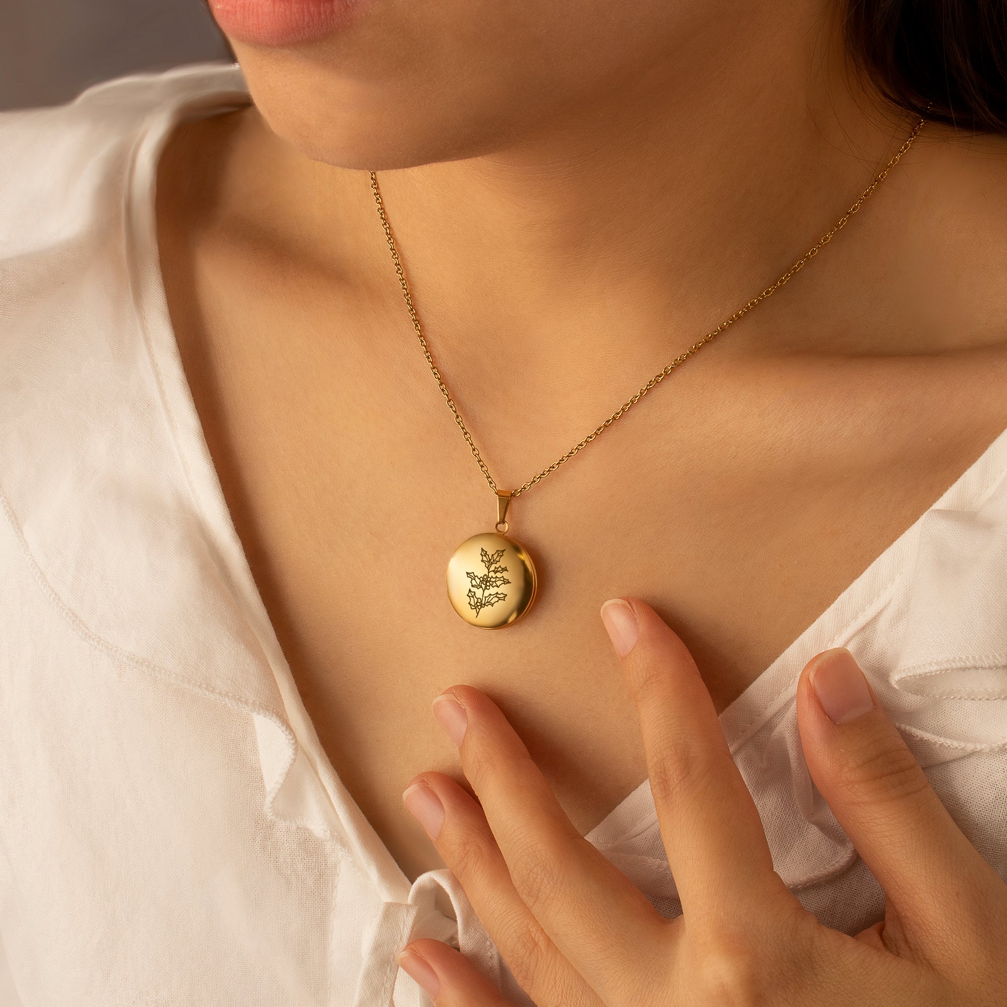 Round Birth Flower Photo Locket Necklace