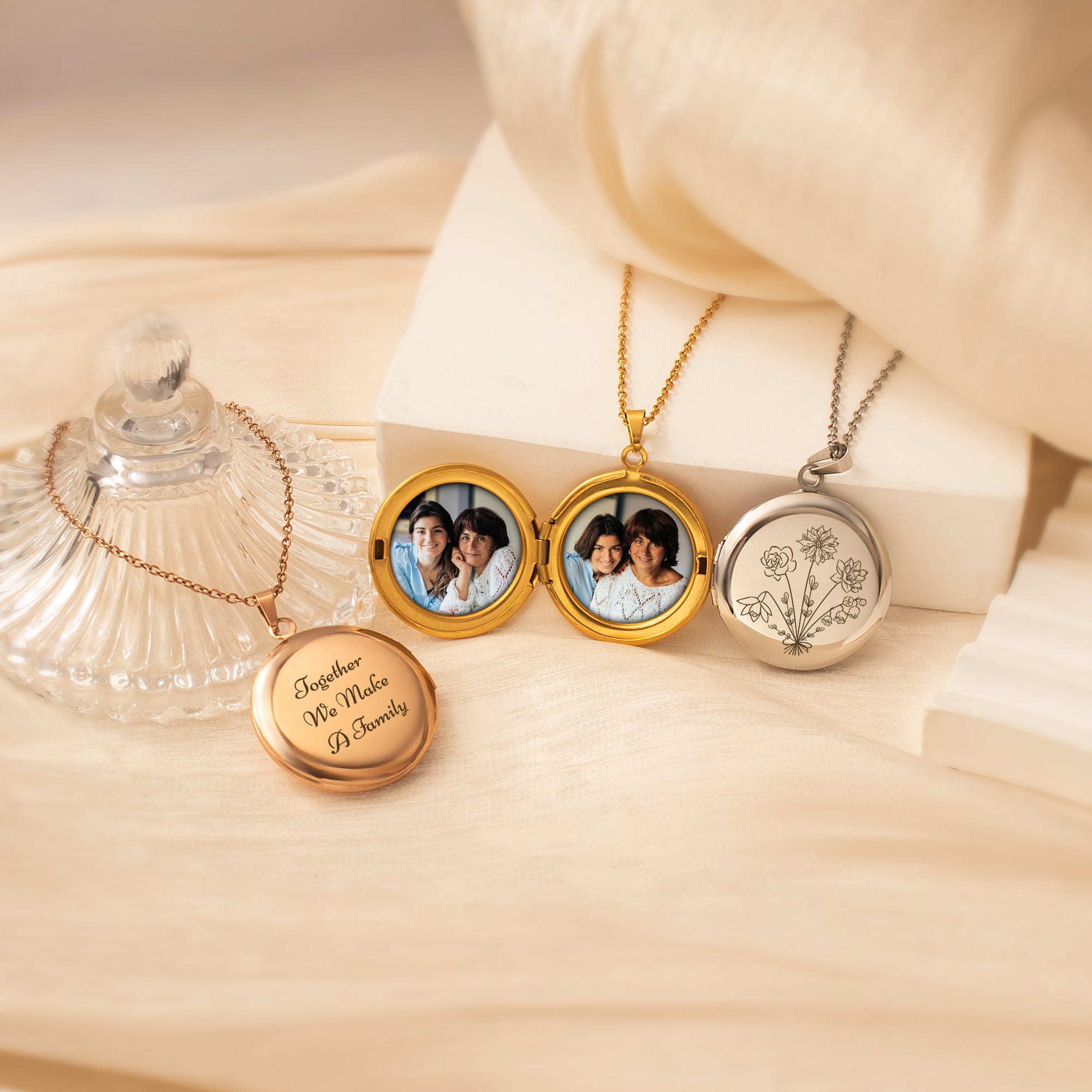 Round Birth Flower Bouquet Photo Locket Necklace