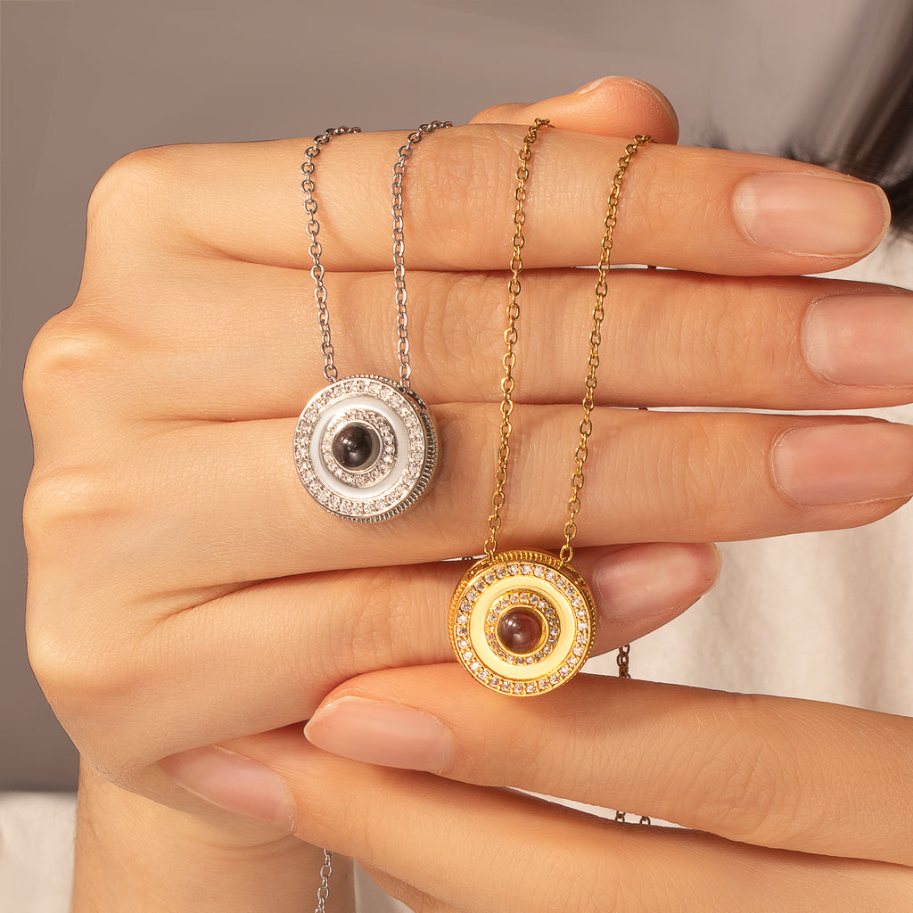 Round Photo Projection Necklace