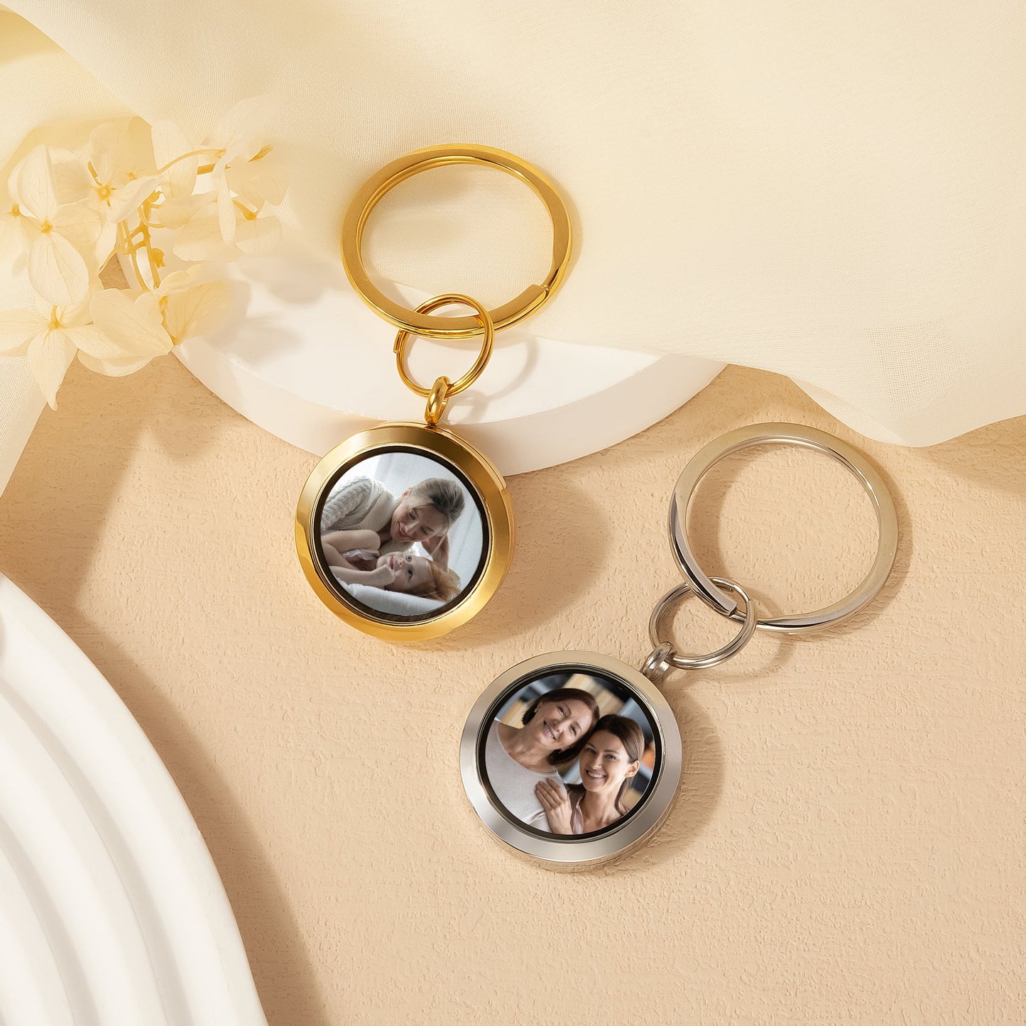 Pet Memorial Photo Locket Key Chain