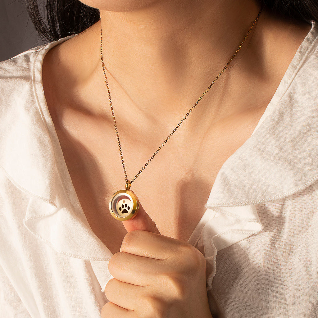 Personalized Charm Locket Pet Memorial Necklace