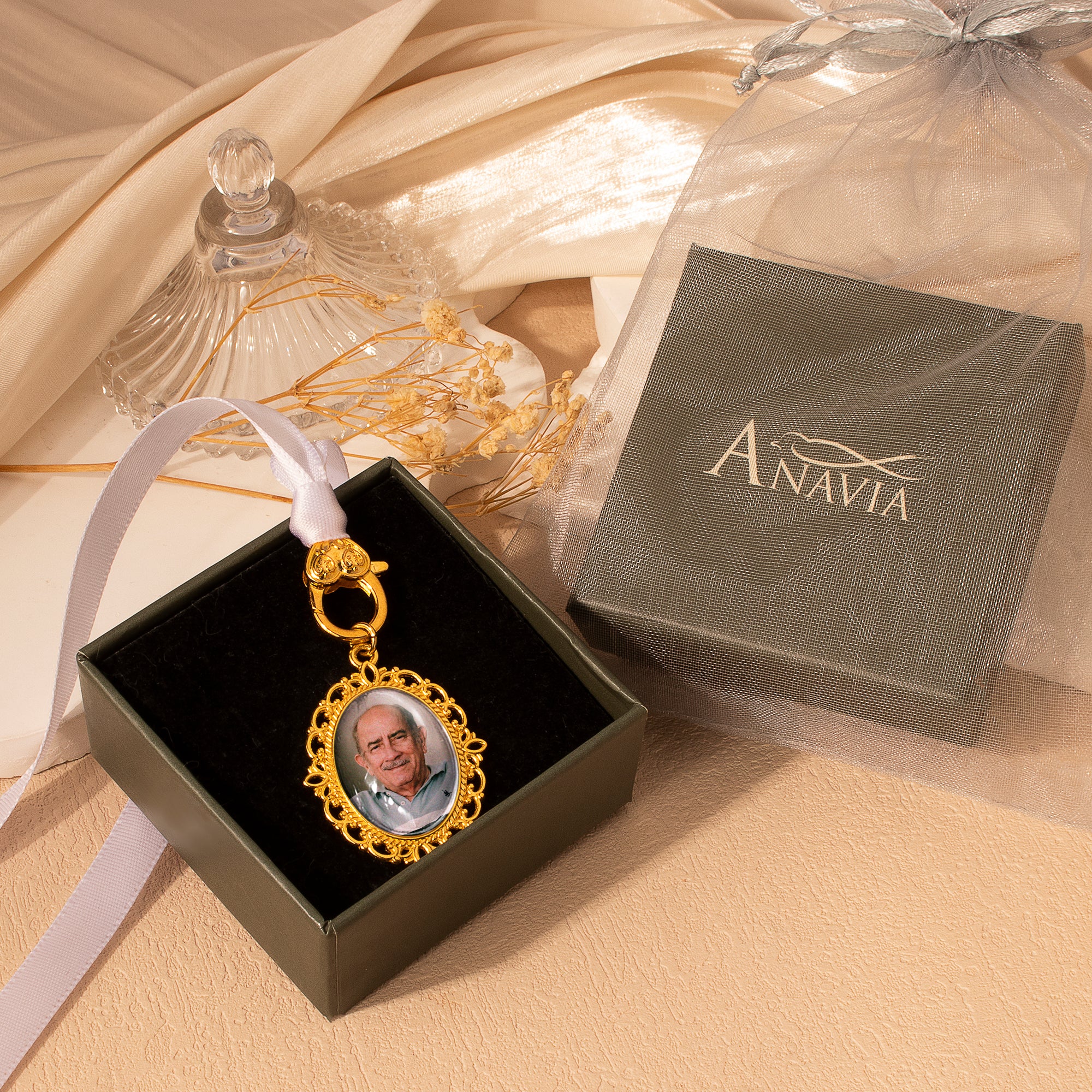 Oval Graduation Resin and Ribbon Brooch