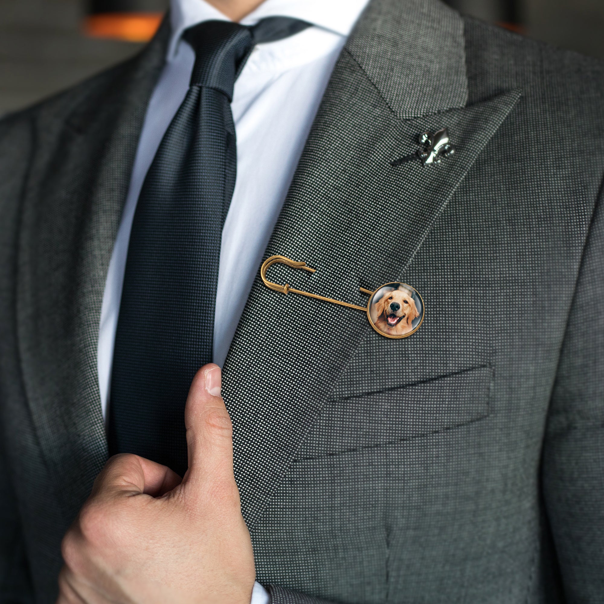 Round Wedding Photo Charm Pin Brooch