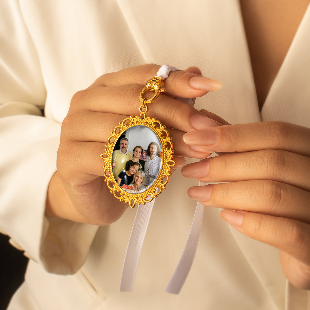 Reversible Graduation Photo Ribbon Brooch